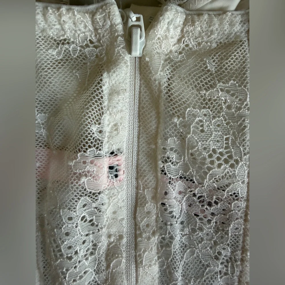 Victoria’s Secret Lace Bustier Corset Bra Top Cream Off White 34DD 34E Lingerie - Picture 4 of 7
